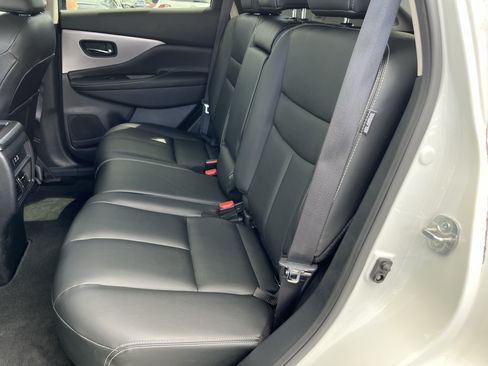 Used 2024 Nissan Murano SV w/ SV Midnight Edition Package AWD/4WD image 17