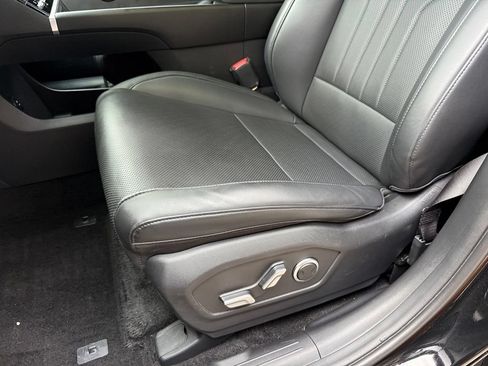 Used 2025 Hyundai Santa Fe SEL FWD image 24