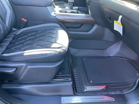 New 2025 Chevrolet Silverado 1500 RST AWD/4WD image 13