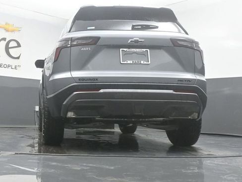 New 2026 Chevrolet Equinox ACTIV w/ Convenience Package III FWD image 32