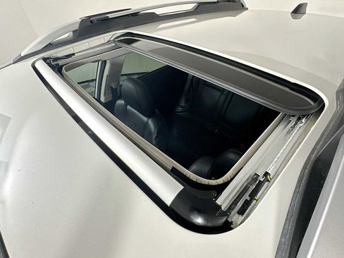 Used 2023 Subaru Outback Touring image 20