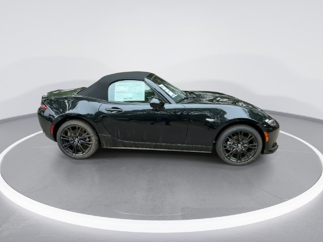 New 2026 MAZDA MX-5 Miata Club w/ Interior Package RWD image 9