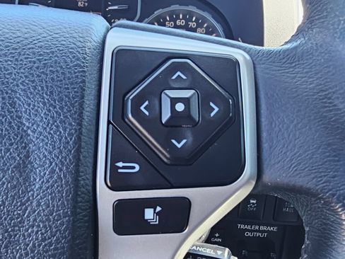 Used 2019 Toyota Tundra Platinum AWD/4WD image 27