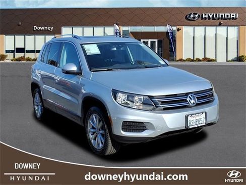Used 2017 Volkswagen Tiguan Wolfsburg Edition image 3