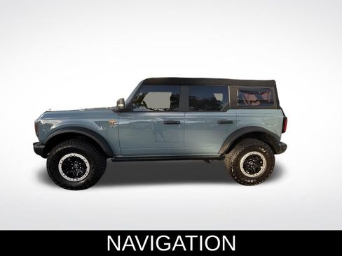 Used 2023 Ford Bronco Badlands w/ Sasquatch Package image 7