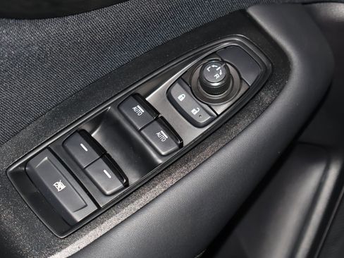 Used 2025 Subaru Outback image 33