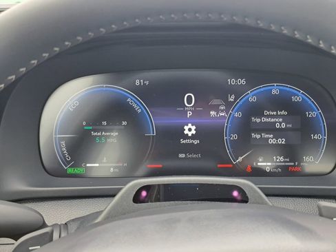 New 2026 Toyota Crown Platinum AWD/4WD image 11