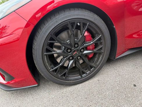 Used 2024 Chevrolet Corvette Stingray Preferred Cpe w/ Z51 Performance Package image 28