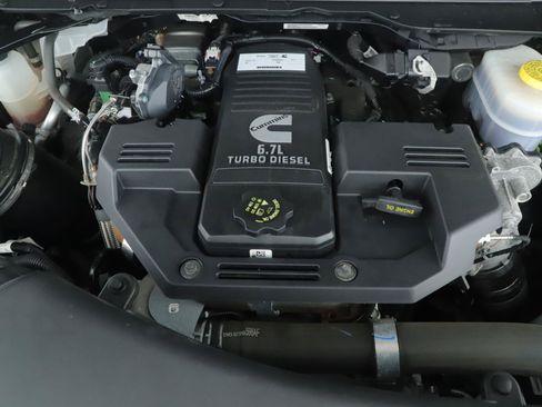 Used 2024 RAM 2500 Limited AWD/4WD image 21