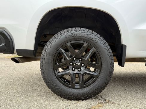 Used 2024 Chevrolet Silverado 1500 LT Trail Boss w/ Protection Package image 25