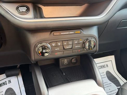Used 2024 Ford Bronco Sport Big Bend w/ Convenience Package AWD/4WD image 31