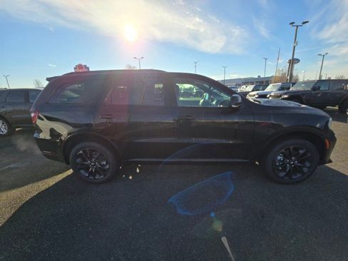 New 2026 Dodge Durango GT image 2