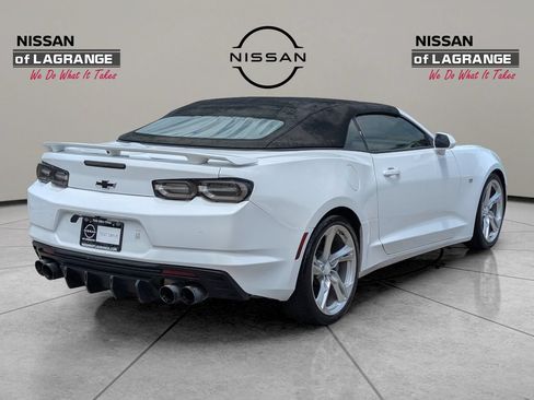 Used 2019 Chevrolet Camaro SS RWD image 5