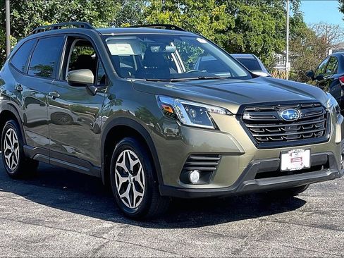 Certified 2023 Subaru Forester Premium AWD/4WD image 38