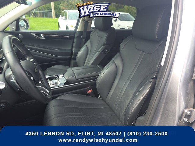 Used 2025 Genesis GV80 2.5T Standard AWD/4WD image 11