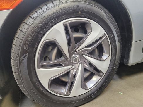 Used 2019 Honda Civic LX image 31