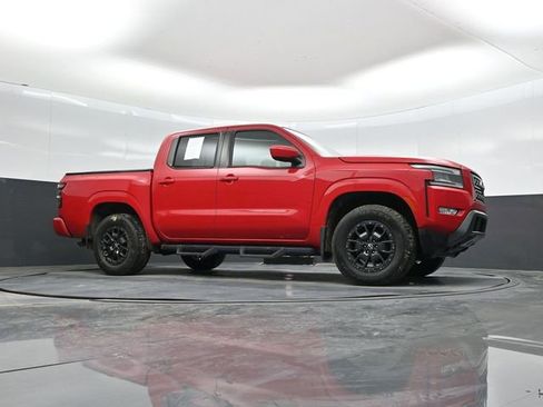 Used 2022 Nissan Frontier SV w/ SV Premium Package image 40