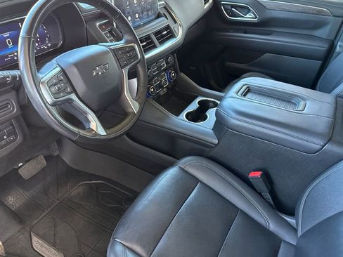 Used 2022 Chevrolet Suburban Z71 w/ Off-Road Capability Package image 5