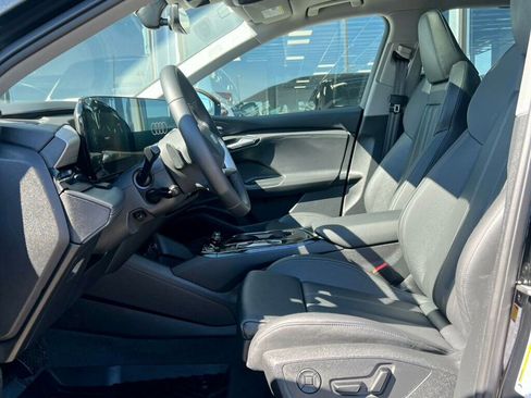 Used 2025 Audi Q6 e-tron Prestige w/ Black Warm Weather Package image 19