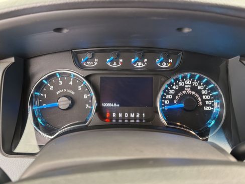 Used 2013 Ford F150 XLT w/ Luxury Equipment Group image 19