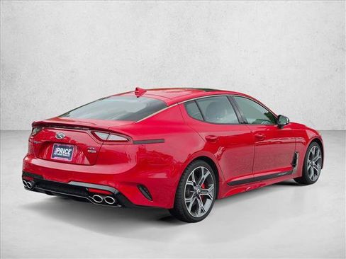 Used 2018 Kia Stinger GT2 AWD/4WD image 5