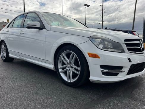 Used 2014 Mercedes-Benz C 250 Sedan image 10
