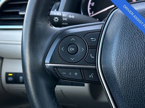 Used 2018 Toyota Camry XLE w/ Driver Assist Package image 28