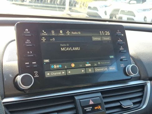 Used 2018 Honda Accord EX image 14