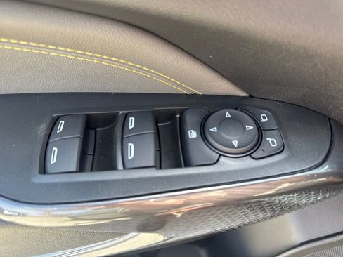 New 2026 Chevrolet Trax ACTIV w/ Driver Confidence Package FWD image 17