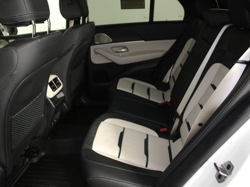 Used 2024 Mercedes-Benz GLE 53 AMG 4MATIC image 13