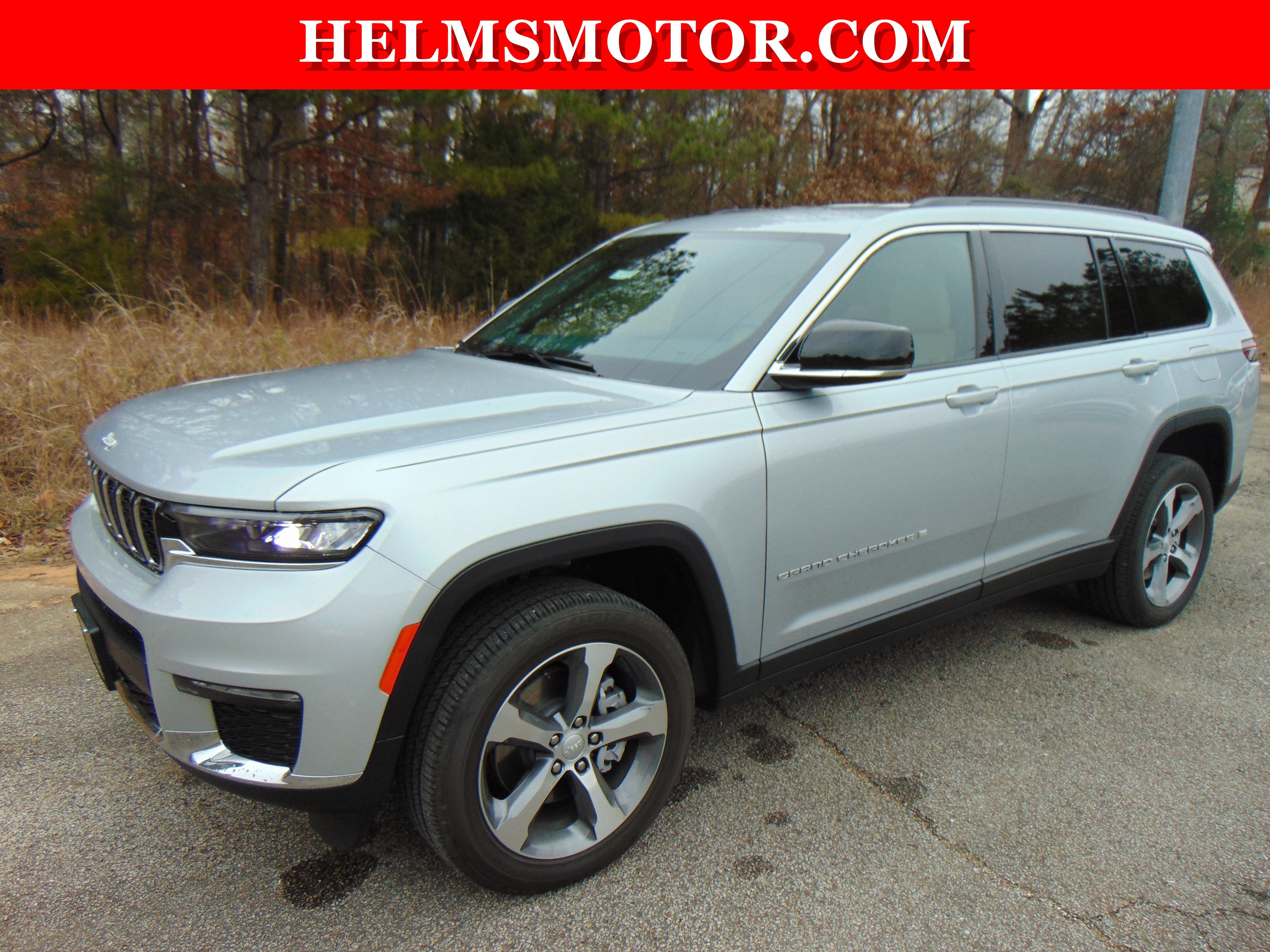 Used 2025 Jeep Grand Cherokee L Limited RWD image 6