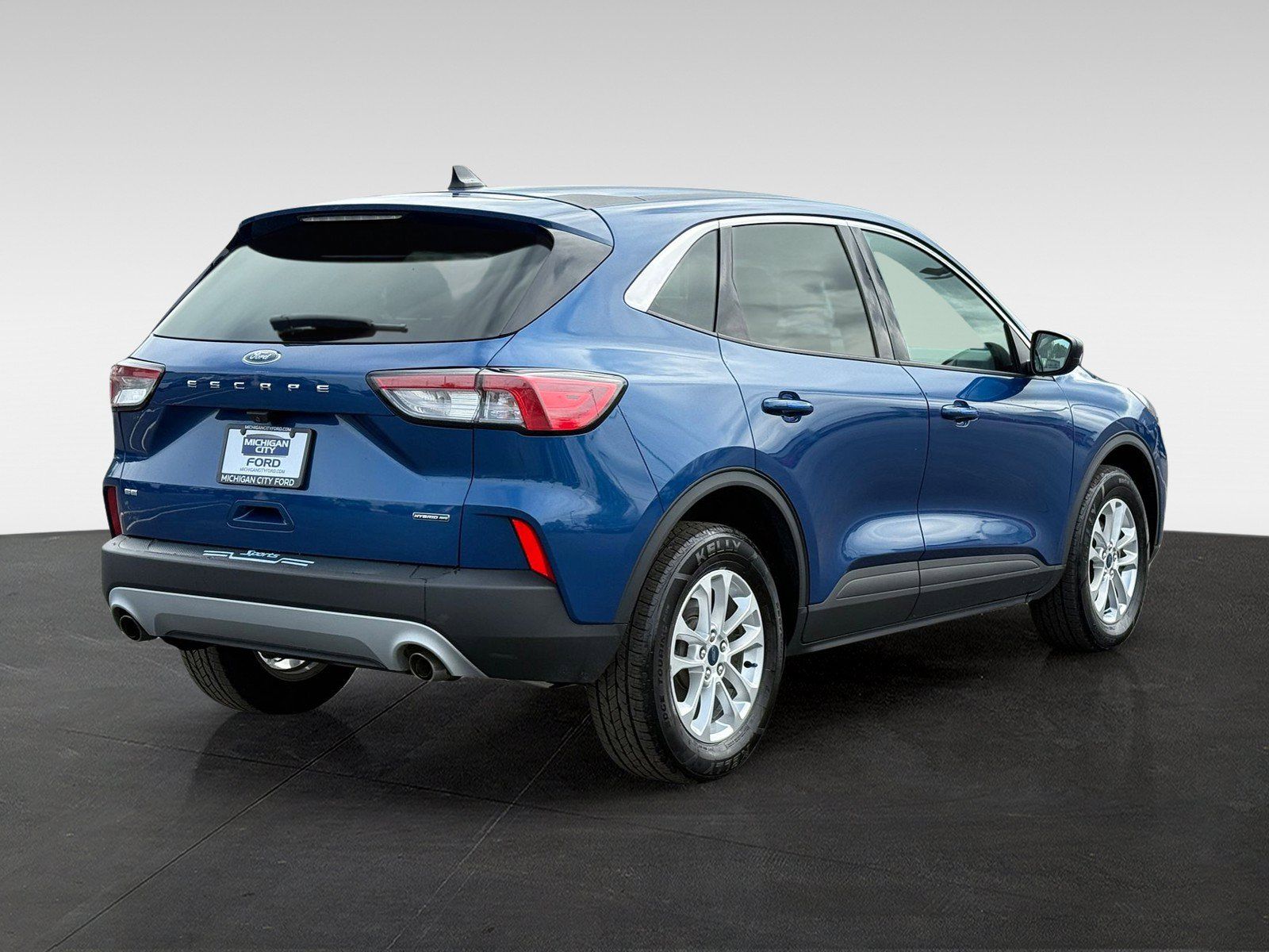 Used 2022 Ford Escape SE AWD/4WD image 5