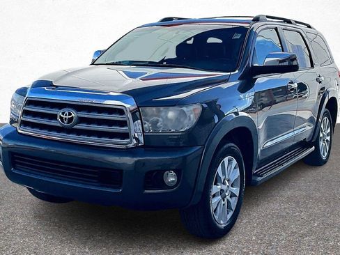 Used 2012 Toyota Sequoia Platinum image 4