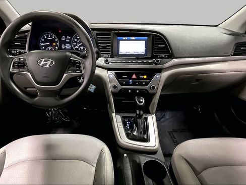 Used 2017 Hyundai Elantra SE FWD image 15
