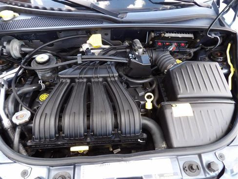 Used 2003 Chrysler PT Cruiser image 22