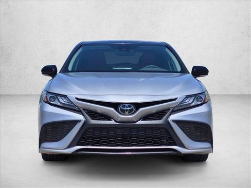 Used 2023 Toyota Camry XSE FWD image 2