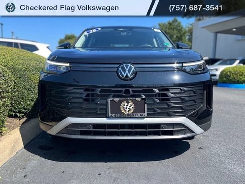 Used 2026 Volkswagen Tiguan S FWD image 12