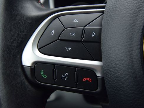 Used 2018 Jeep Compass Limited w/ Navigation Group image 36