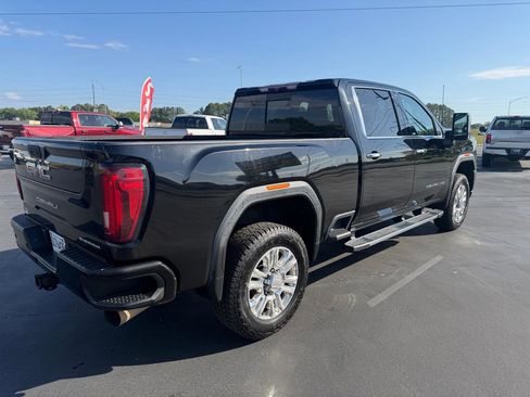 Used 2021 GMC Sierra 2500 Denali image 4