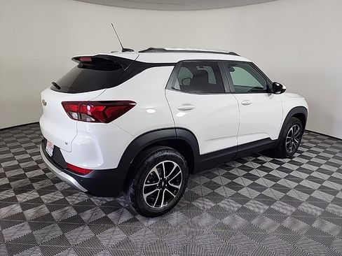 New 2026 Chevrolet TrailBlazer LT w/ Convenience Package image 11