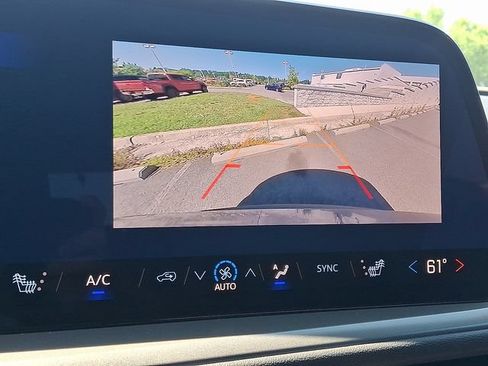 Used 2026 Chevrolet Traverse LT AWD/4WD image 17