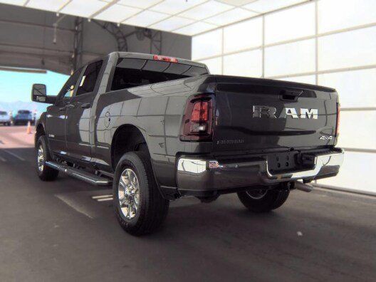 Used 2025 RAM 2500 Big Horn AWD/4WD image 8