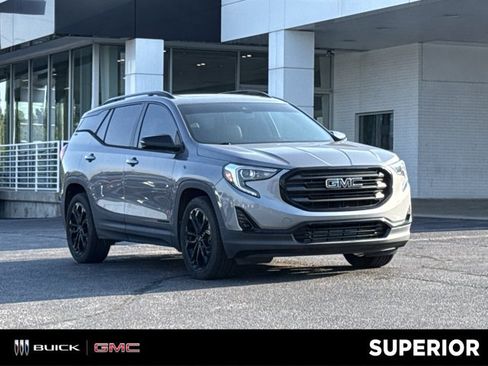 Used 2020 GMC Terrain SLT w/ Preferred Package FWD image 1