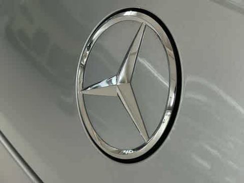 Used 2023 Mercedes-Benz CLA 250 4MATIC image 8
