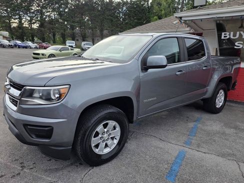 Used 2020 Chevrolet Colorado W/T w/ WT Convenience Package RWD image 10