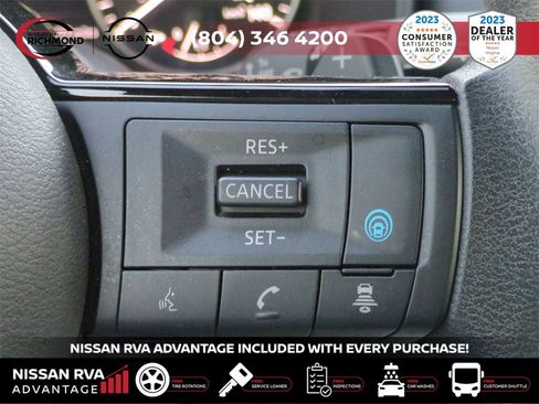 Used 2023 Nissan Rogue SV image 24