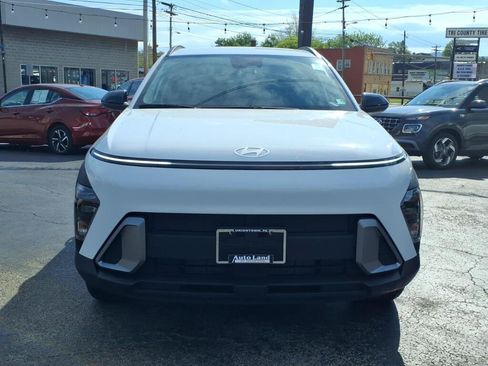 New 2026 Hyundai Kona SEL Sport AWD/4WD image 2