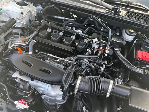 Used 2024 Honda Civic Touring image 31