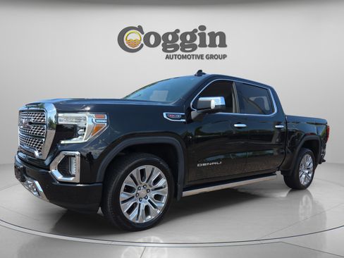 Used 2022 GMC Sierra 1500 Denali w/ Denali Premium Package image 1