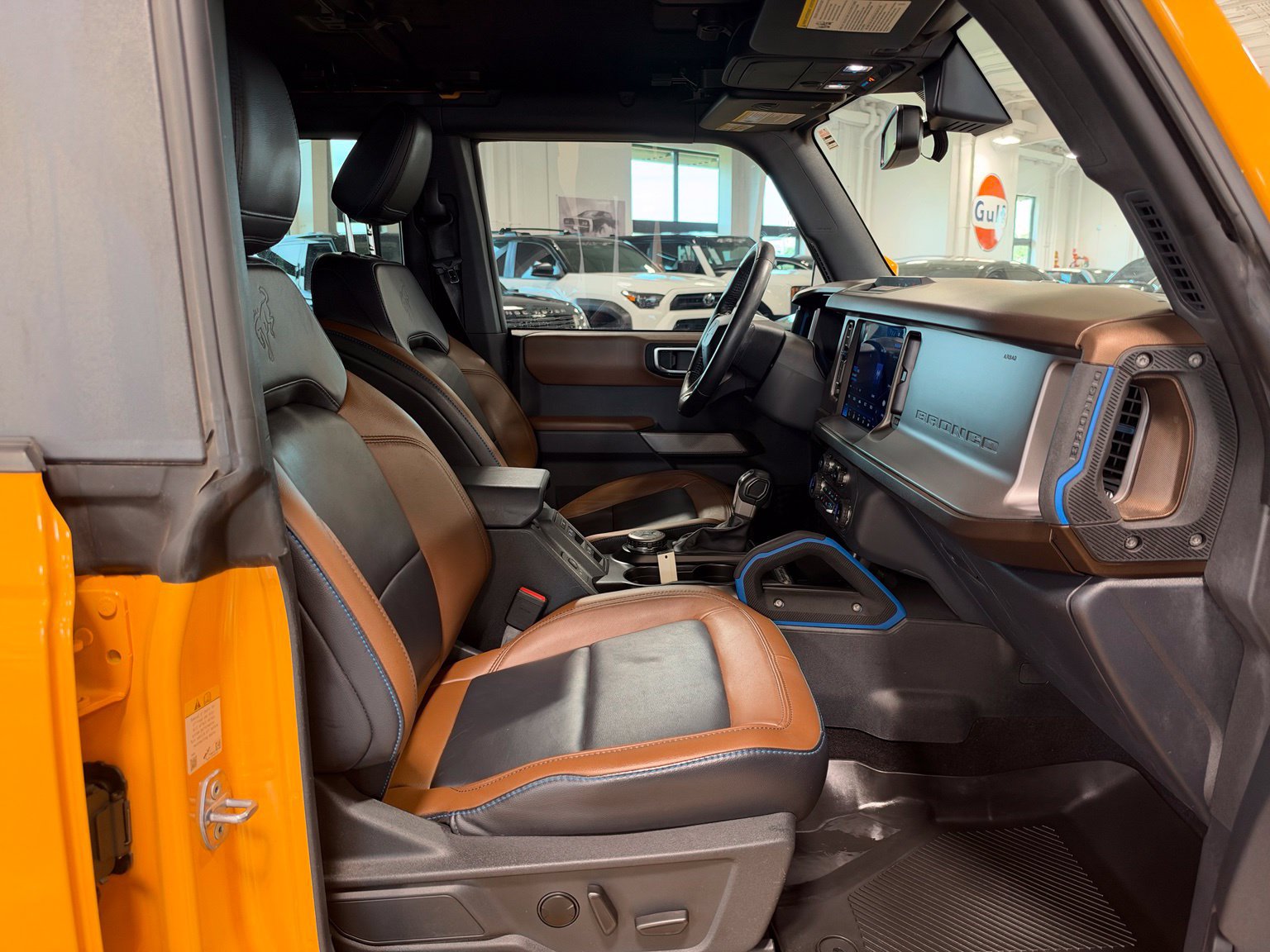 Used 2022 Ford Bronco Outer Banks AWD/4WD image 45